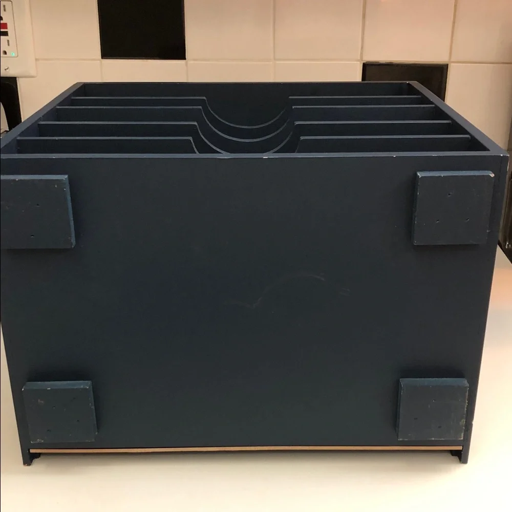 NAVY BLUE DESK ORGANIZER • 5 SLOTS